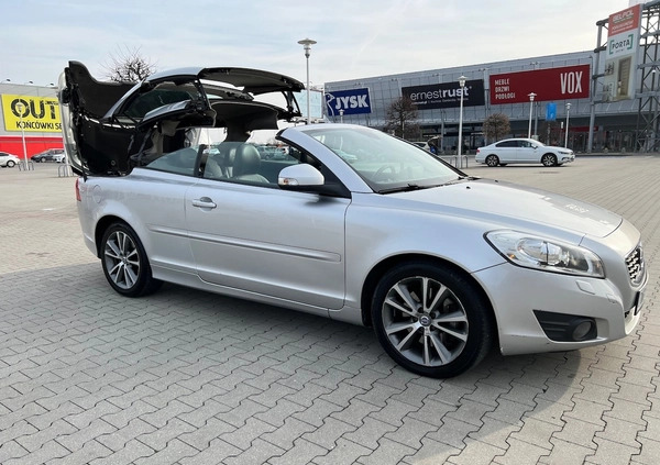 Volvo C70 cena 51500 przebieg: 224000, rok produkcji 2011 z Wrocław małe 742